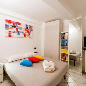 Feel - Minimal House - Centro Bergame