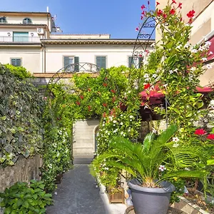 Amalfitana 2*, Pisa Italia